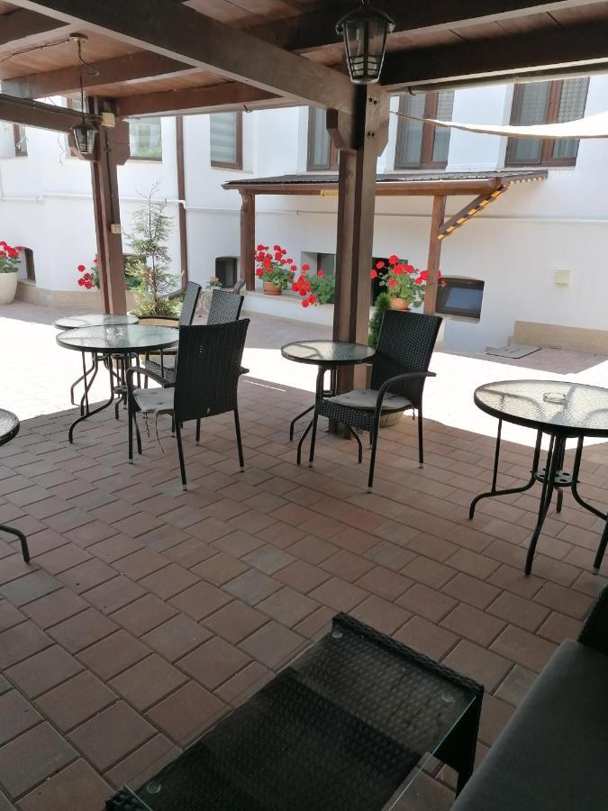 Ana Boutique Bed & Breakfast Alba Iulia Exterior photo
