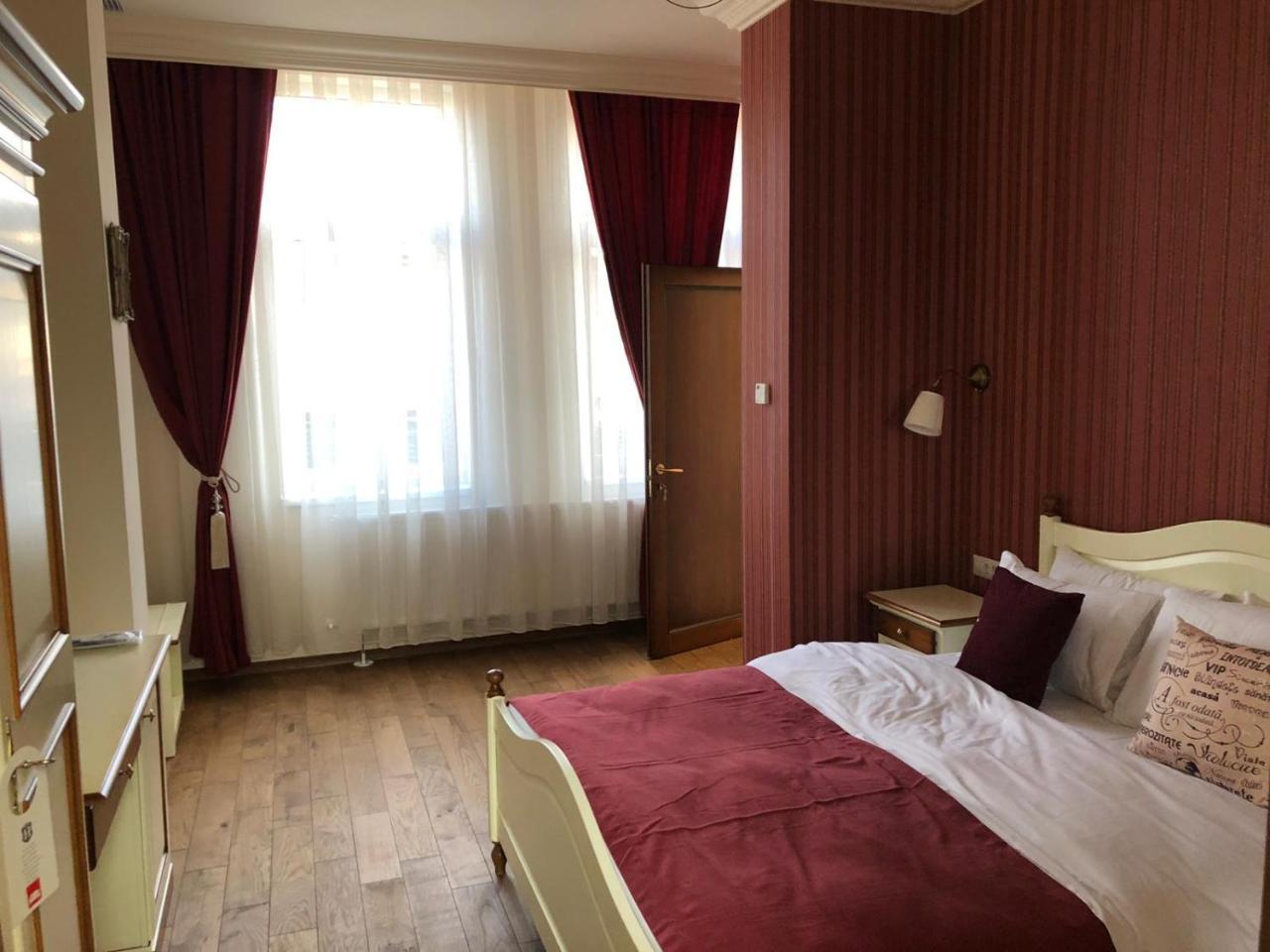 Ana Boutique Bed & Breakfast Alba Iulia Exterior photo