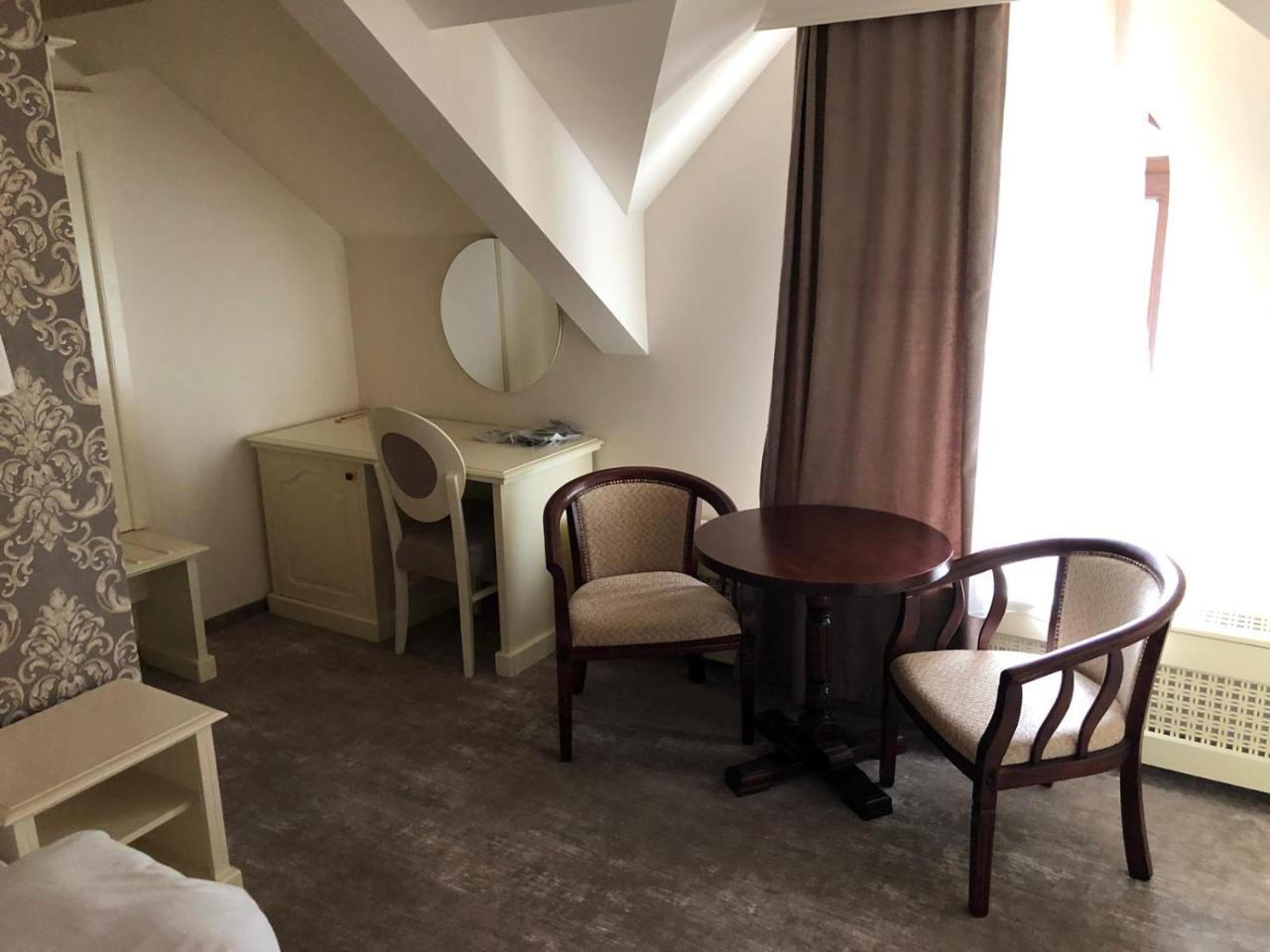 Ana Boutique Bed & Breakfast Alba Iulia Exterior photo