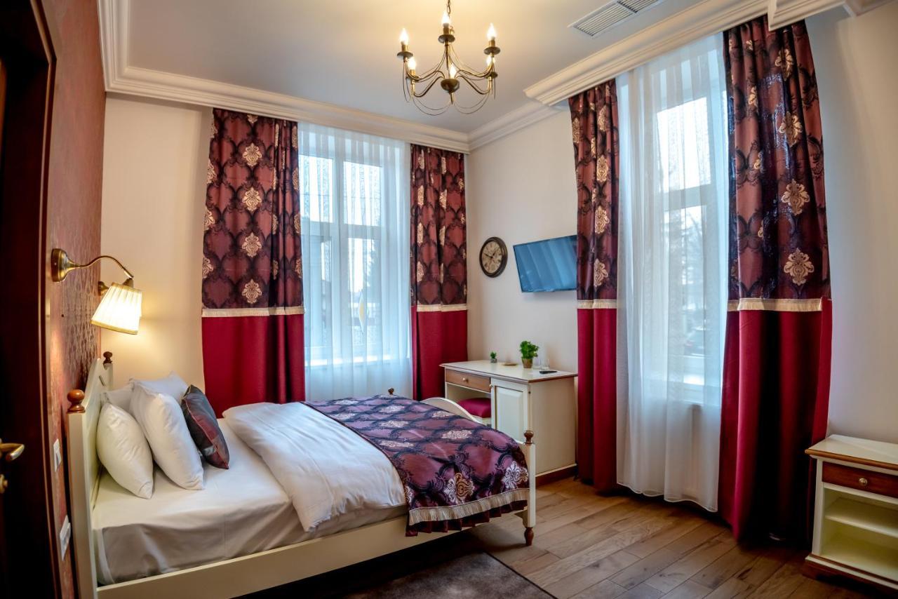 Ana Boutique Bed & Breakfast Alba Iulia Exterior photo